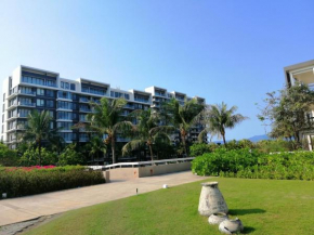 Apartment 2 BR ocean view by Hyatt Da Nang